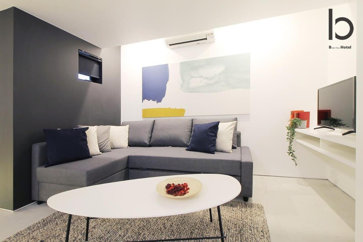 Bhotel Heiwaodori 302 - Huge Apt In Famous Hiroshima Dori For 6P Esterno foto